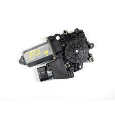 Motor stahování oken pravý Audi A3 8P 119 024-113